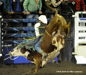 Kagen Schmidt - Steer Riding Round Winner